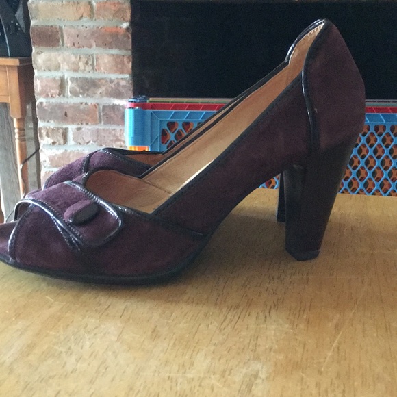 Sofft Burgundy Peep Toe Heels - Picture 3 of 3